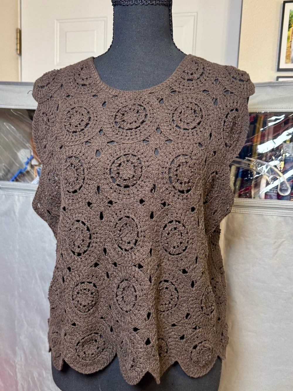 Crochet Circle Knit Sleeveless Tank Top - Brown, Size Large, Cotton Blend